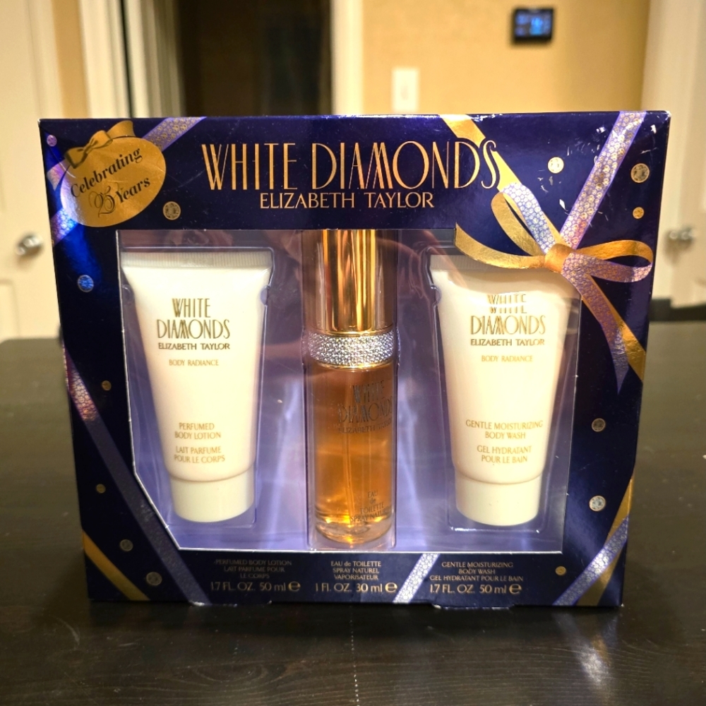 Elizabeth Taylor White Diamonds 3 Piece Gift Set